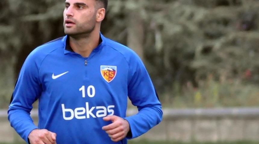 Kayserispor&rsquo;da Deniz T&uuml;r&uuml;&ccedil; sevinci