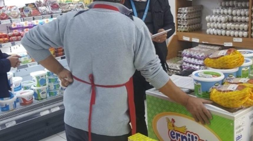 Tarihi ge&ccedil;miş &uuml;r&uuml;n satan marketlere zabıta engeli