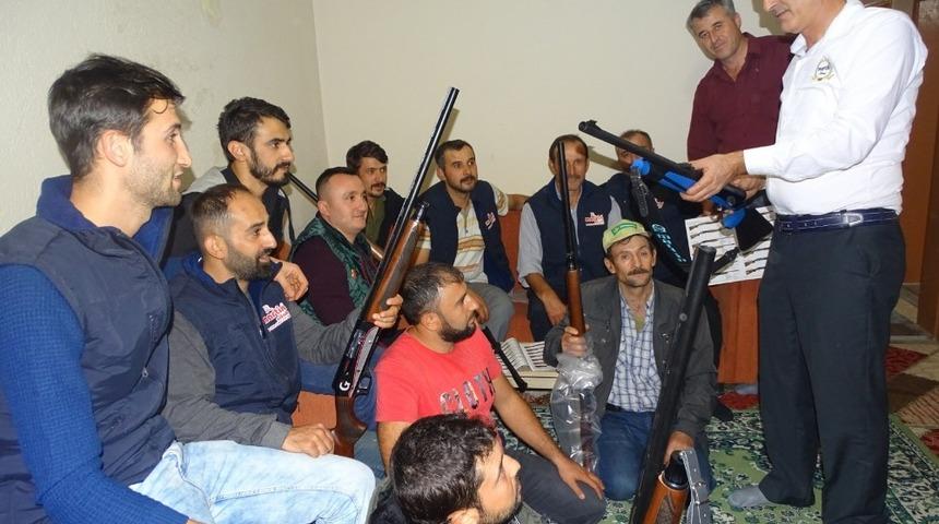 Avcılara bilin&ccedil;li avlanma eğitimi