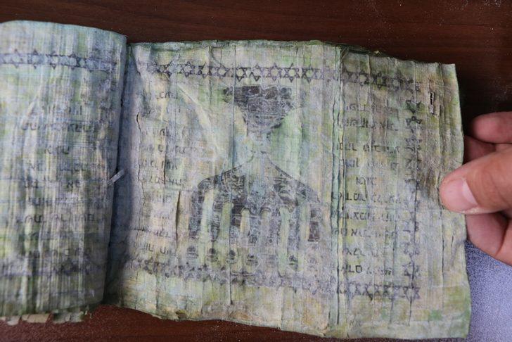  İncil mi değil mi? Uzmanlar bile karar veremedi! Bulunur bulunmaz koruma altına alındı G3