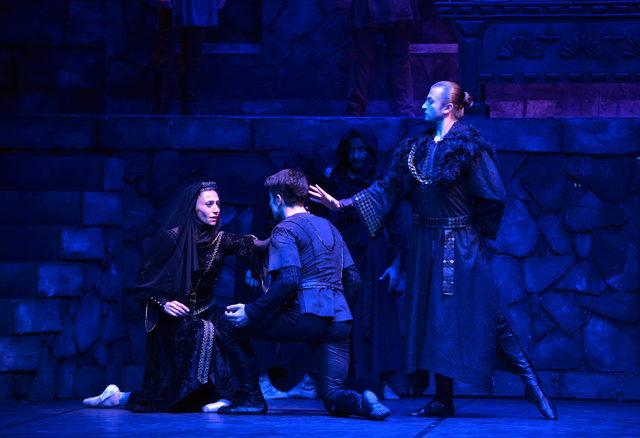  Hamlet , bale eseri olarak Mersinli sanatseverlerle buluşuyor 2