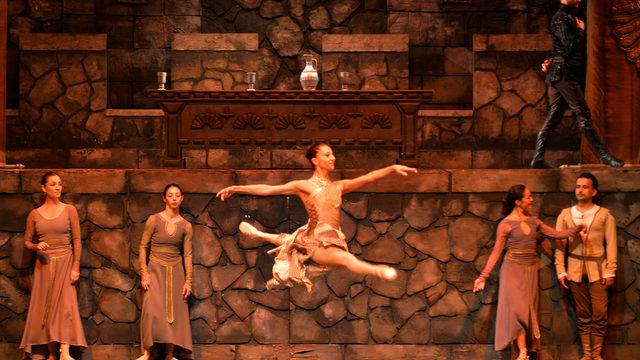 'Hamlet', bale eseri olarak Mersinli sanatseverlerle buluşuyor