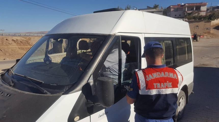 Yavuzeli&rsquo;de &ouml;ğrenci servislerine sıkı denetim altına alındı