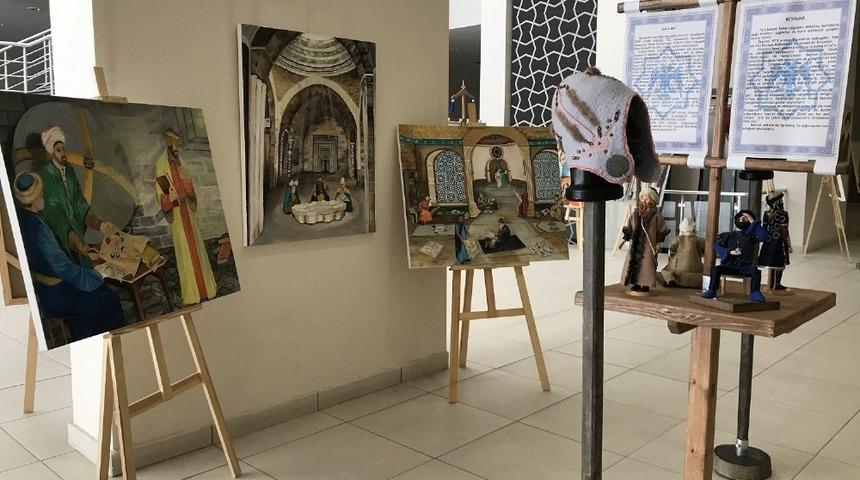 &ldquo;Bir zamanlar Sel&ccedil;uklu&rdquo; adlı sergi a&ccedil;ıldı