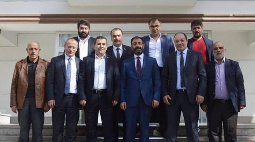 MHP&rsquo;liler G&ouml;ğebakan&rsquo;ı kutladılar