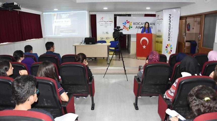 Çolakbayrakdar, "Yenilikçi eğitime önem veriyoruz"