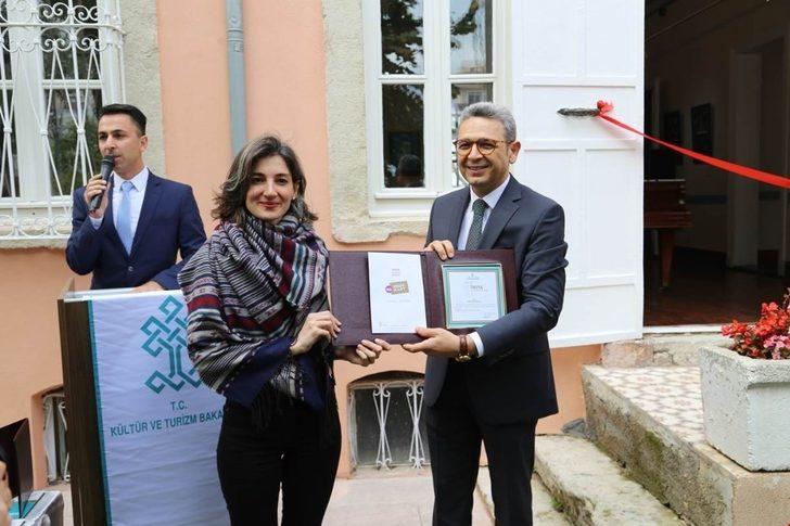 “2018 Troya Yılı”nda Genç Sanat: Afiş Tasarım Yarışması Sergisi G5