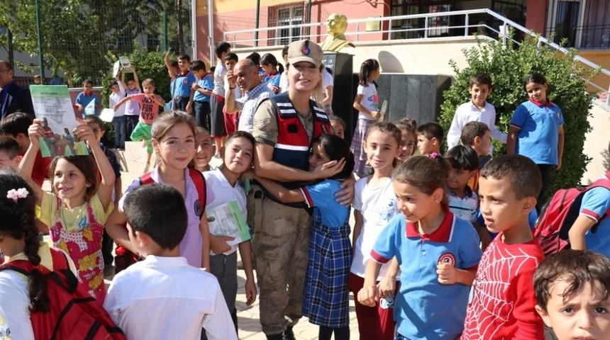 Dergi bahane ilgi şahane