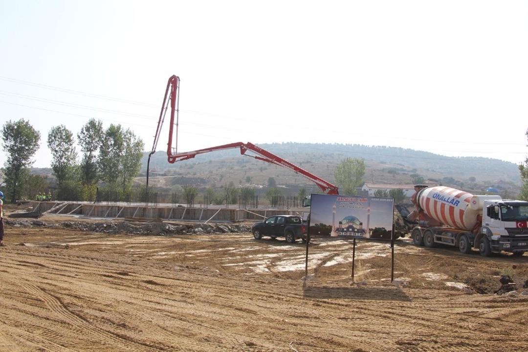 Kula&rsquo;nın 36&rsquo;ncı camisinin temeli atıldı