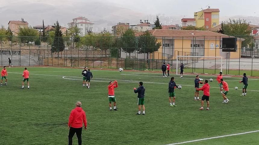 Malatya Yeşilyurt Belediyespor&rsquo;da moraller yerinde
