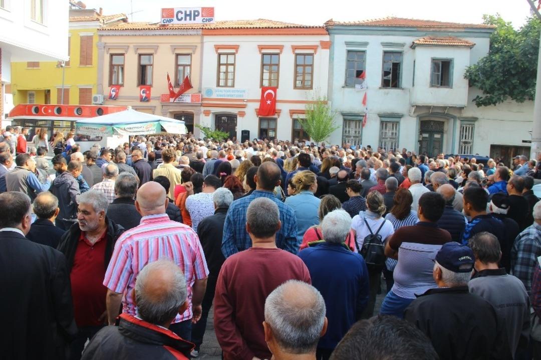 Saka, tekrar aday olduğunu a&ccedil;ıkladı