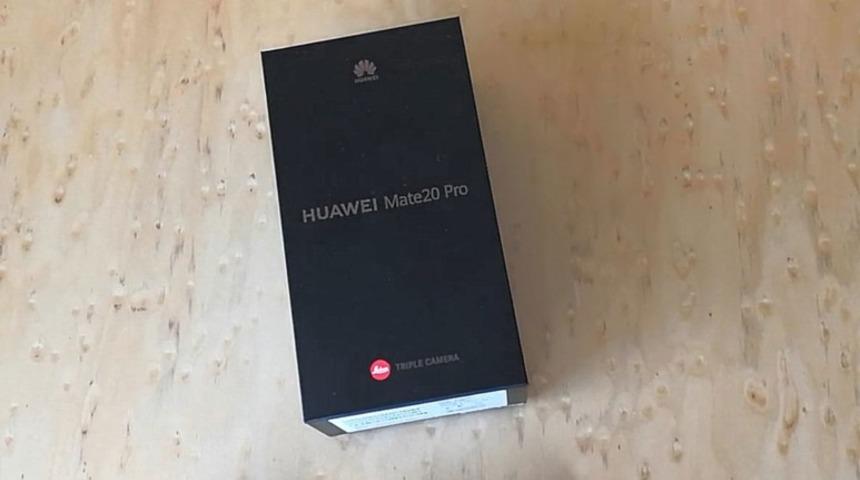 Huawei Mate 20 Pro kutudan çıkıyor!