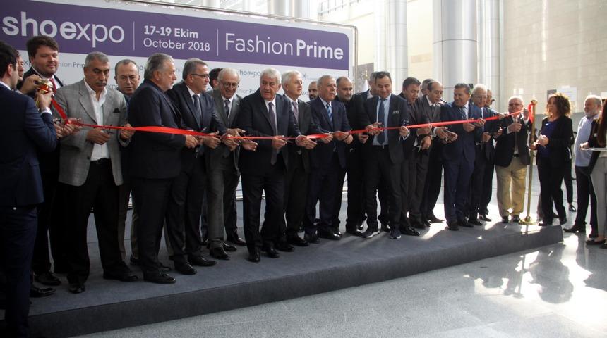 Ayakkabı ve hazır giyimde İzmir modası