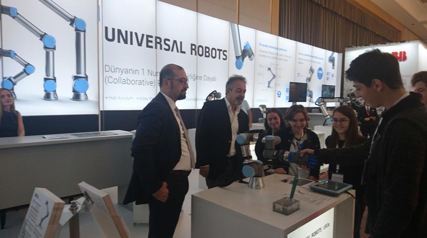 Universal Robots Robot Yatırımları Zirvesi’nde