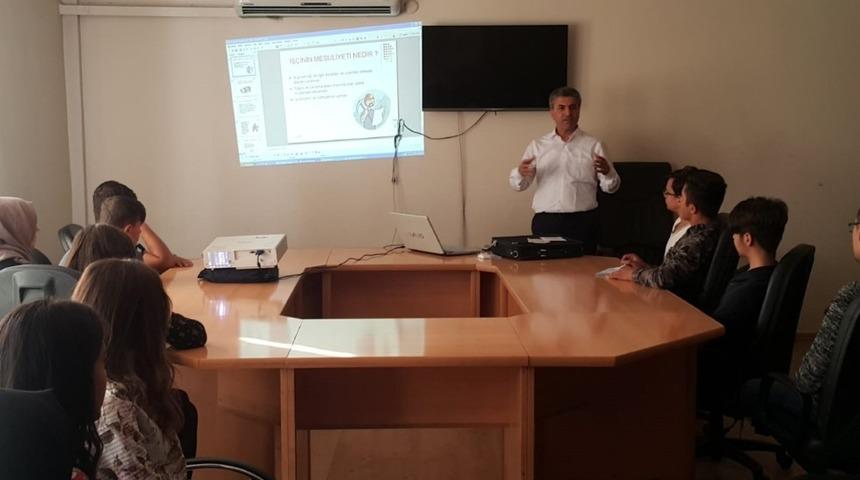 Adıyaman Belediyesinden stajyer &ouml;ğrencilere iş g&uuml;venliği eğitimi