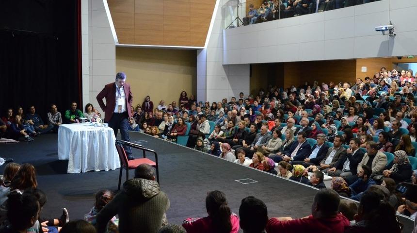 Alişan Kapaklıkaya&rsquo;dan Boz&uuml;y&uuml;k&rsquo;te muhteşem s&ouml;yleşi