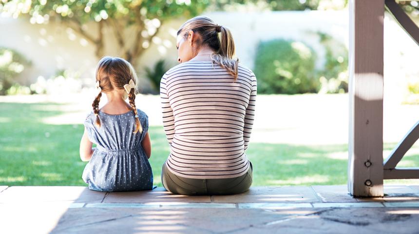 Çocuklarda kekemelik belirtisi nelerdir? 