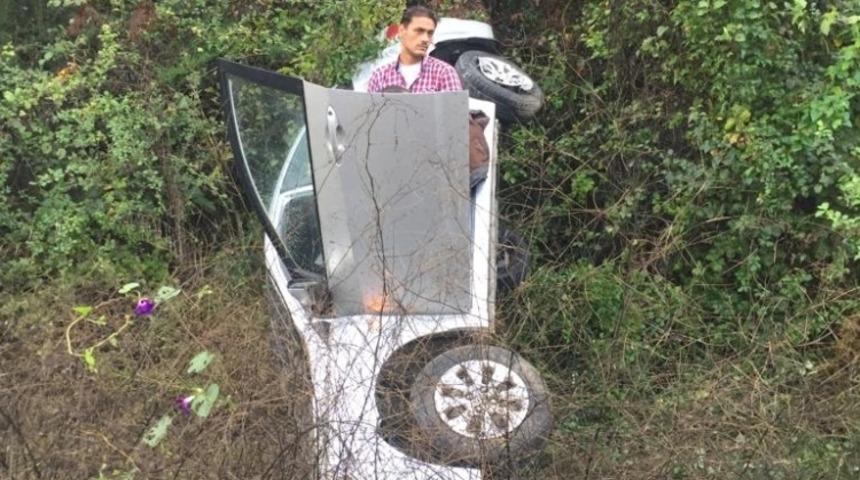 Yalova&rsquo;da otomobil takla attı: 1 yaralı