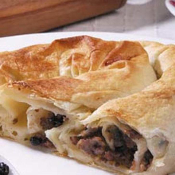 Kıymalı Saray B&ouml;reği