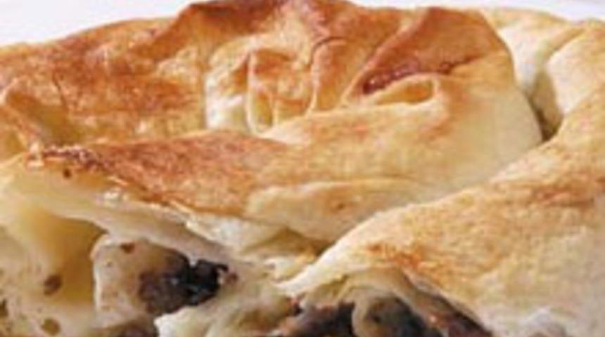 Kıymalı Saray B&ouml;reği