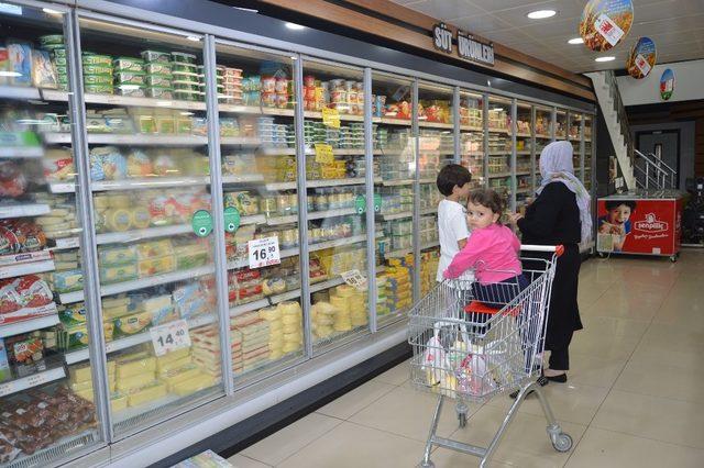 Tokat’ta yerel marketten enflasyona inat yüzde 15 indirim