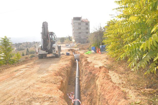 Ertuğrulgazi Mahallesinde yeni yağmur suyu hattı yapılıyor