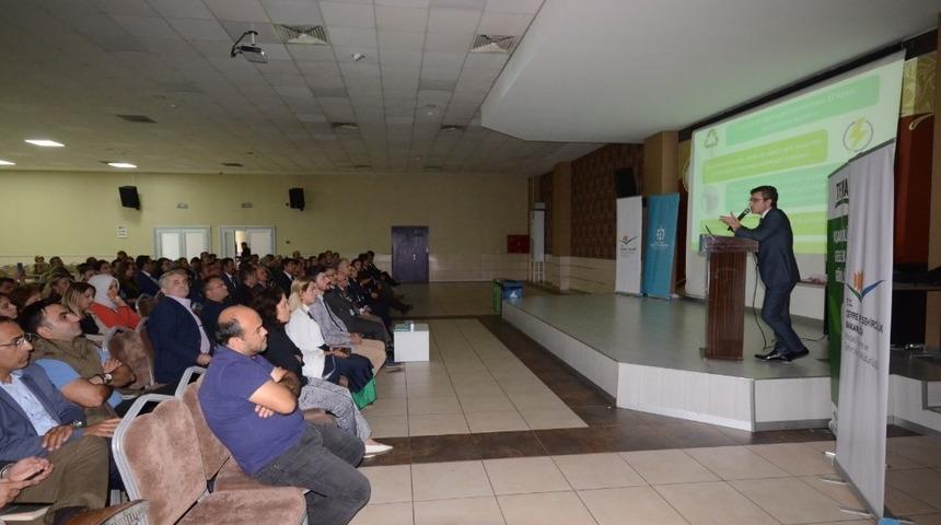 Kartepe&rsquo;de okul m&uuml;d&uuml;rlerine sıfır atık bilgilendirilmesi