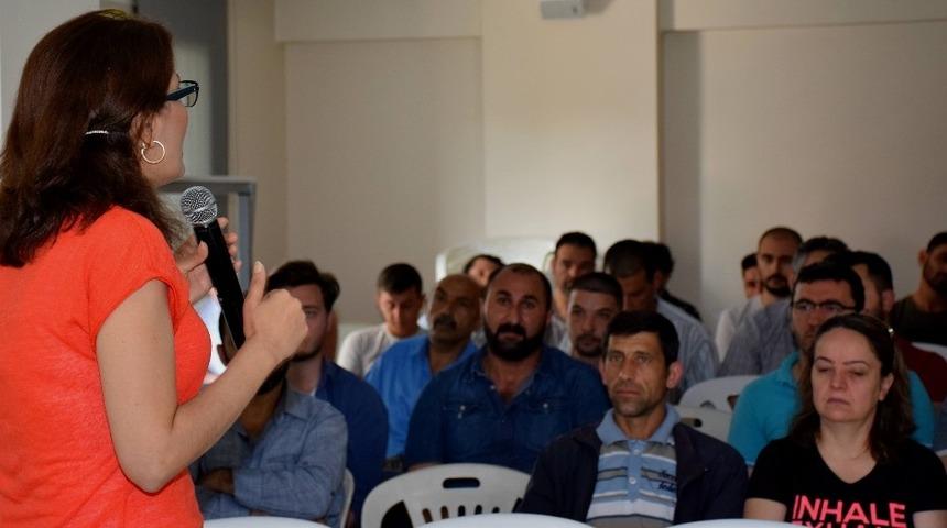 İ&ccedil;işleri Bakanlığı&rsquo;nın taksi denetimine İzmir&rsquo;den tam destek