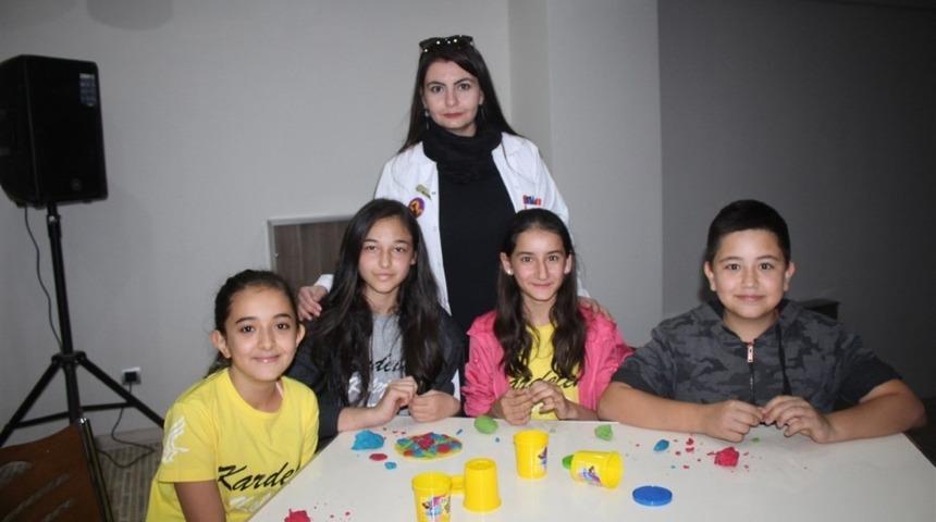 Kardelen Koleji&rsquo;nde Avrupa diller g&uuml;n&uuml; etkinliği d&uuml;zenlendi