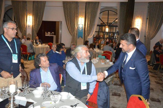 Rektör Şenocak’tan Başkan Yüzügüllü’ye teşekkür belgesi