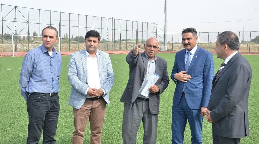 Elbistan&rsquo;a 2 bin seyirci kapasiteli trib&uuml;n yapılıyor