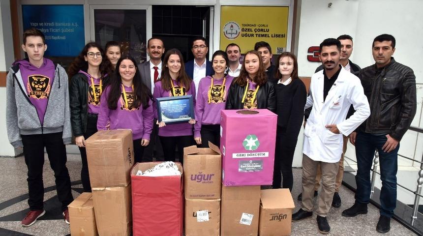 4 ton atık kağıt topladılar