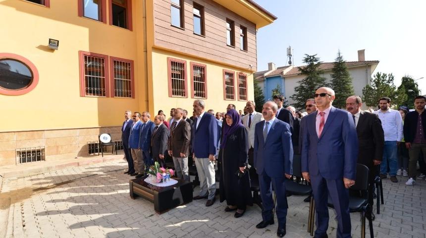 Şehit C&uuml;neyt Bankur&rsquo;un ismi verilen okulun a&ccedil;ılışı yapıldı
