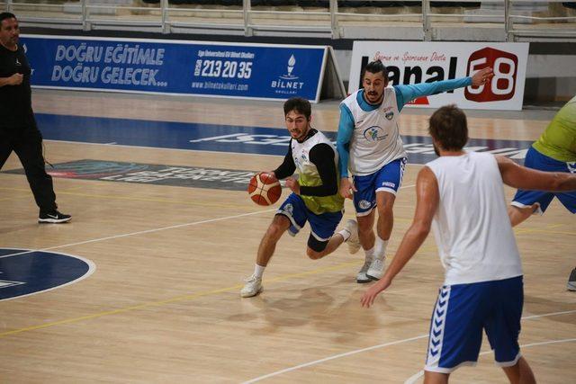 Denizli Basket Kepez maçı öncesi son hazırlıklarını yaptı