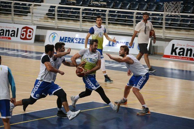 Denizli Basket Kepez maçı öncesi son hazırlıklarını yaptı