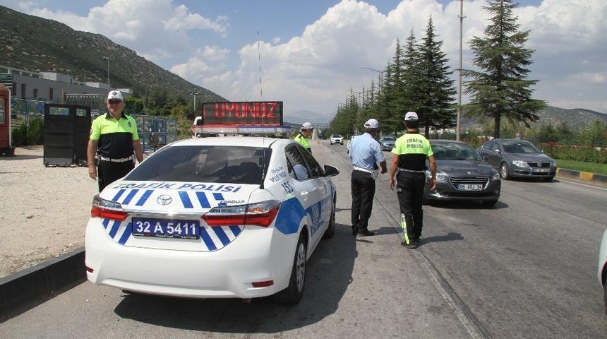 Isparta&rsquo;da seyir halinde radarlı denetim d&ouml;nemi