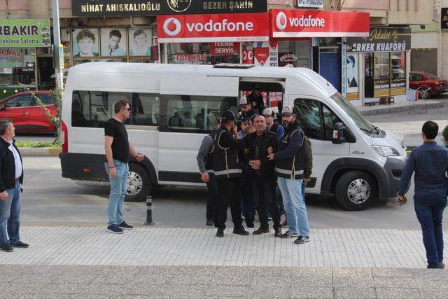 &Ccedil;orum da tefeci operasyonu: 7 g&ouml;zaltı 1