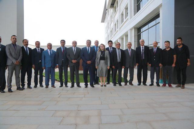 Gürkan’dan Turgut Özal Üniversitesi’ne destek sözü