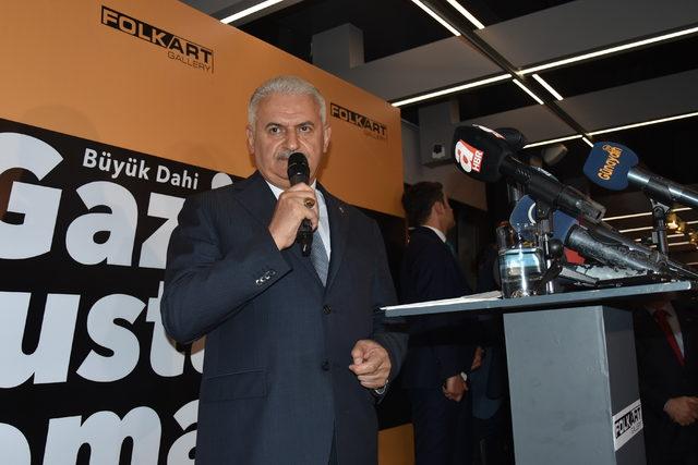 TBMM Başkanı Yıldırım,  B&uuml;y&uuml;k Dahi Gazi Mustafa Kemal  adlı sergiyi a&ccedil;tı 2