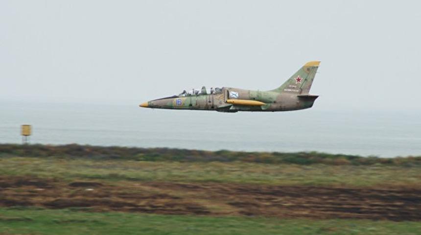 Rusya'da L-39 tipi bir eğitim uçağı düştü! Ekipler alarma geçti