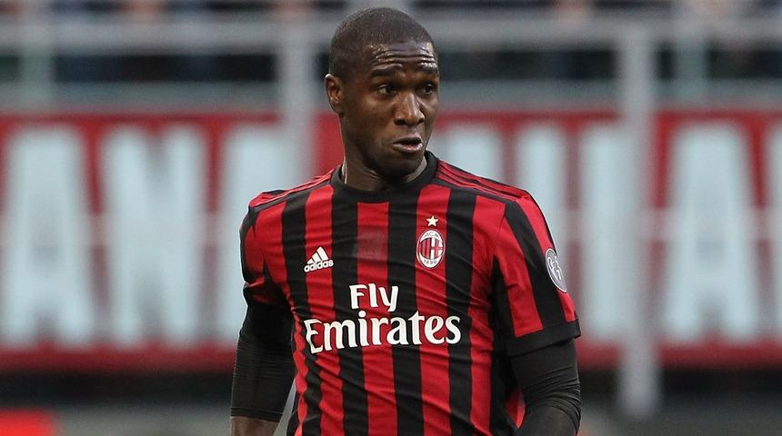 Trabzonspor, Milan'dan Cristian Zapata ile ilgileniyor