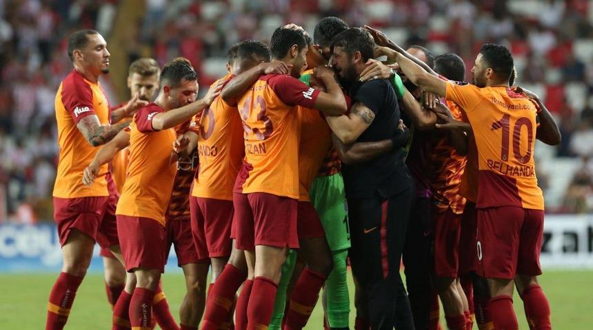 Galatasaray - Bursaspor ma&ccedil;ının muhtemel 11'leri