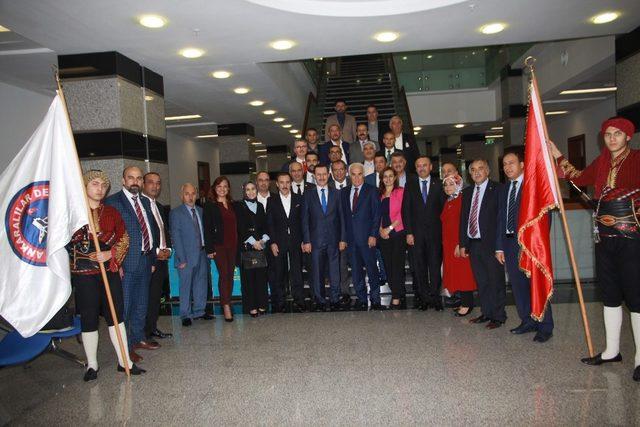 Ankaralılar Meclis’te Ankara milletvekillerini ziyaret etti