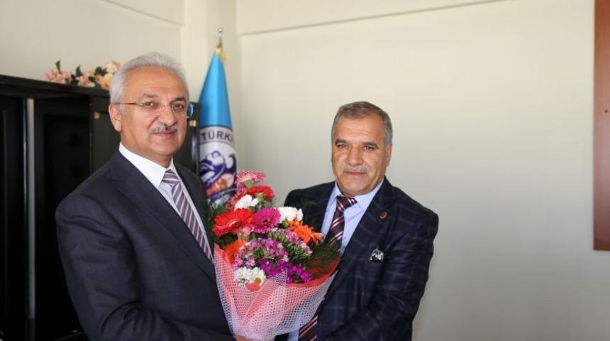 Başkan Başsoy: &ldquo;Muhtarlarımız bizim g&uuml;c&uuml;m&uuml;ze g&uuml;&ccedil; katıyor&rdquo;