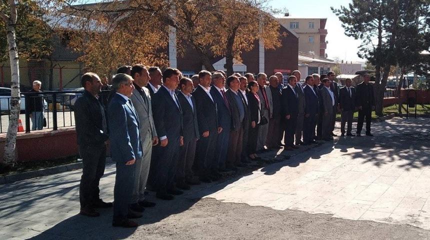 &Ccedil;ıldır&rsquo;da Muhtarlar G&uuml;n&uuml; Kutlandı