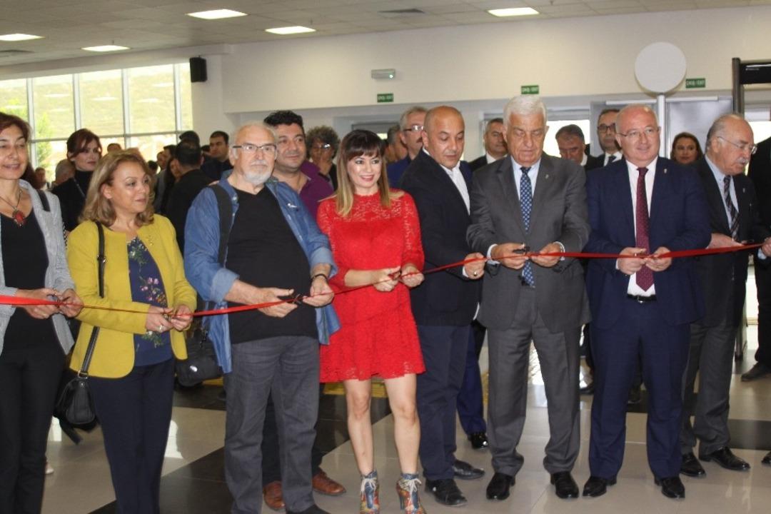 G&uuml;r&uuml;n: &ldquo;Kıyının parlak ışıklarından kırsalı g&ouml;remez hale geldik&rdquo;