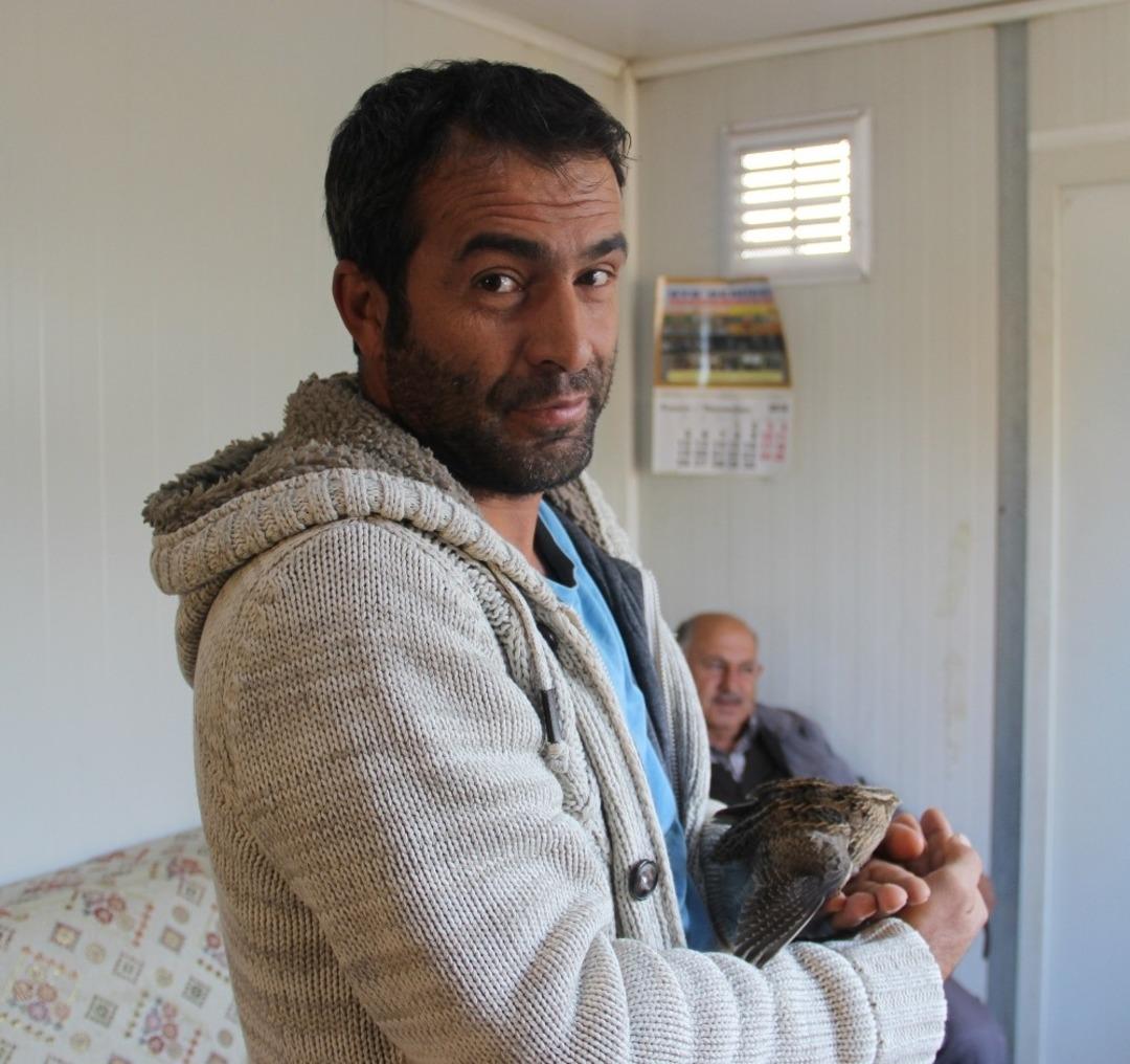 Yaralı bıldırcına şefkat eli uzattılar