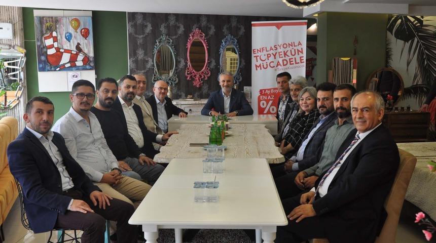 İnegöl'de mobilyacılardan yüzde 10 indirim kampanyası