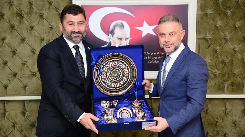 Rekt&ouml;r Karademir&rsquo;den Başkan Ert&uuml;rk&rsquo;e ziyaret