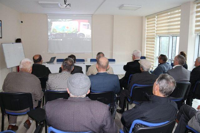 Başkan Yüksel eski dönem muhtarlarını unutmadı